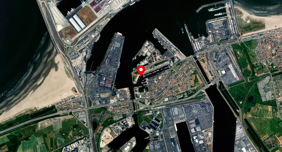 Port image