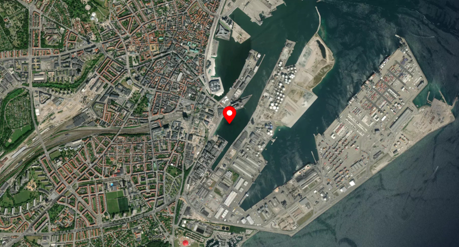 Port image