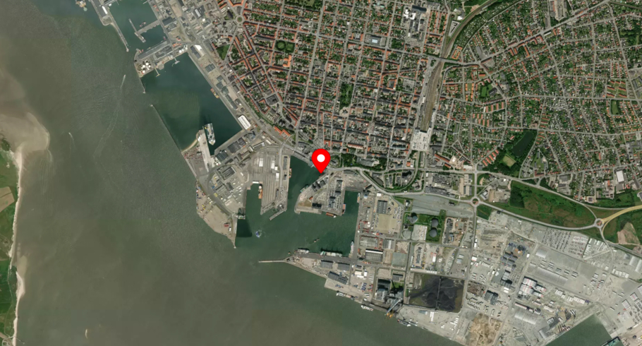 Port image