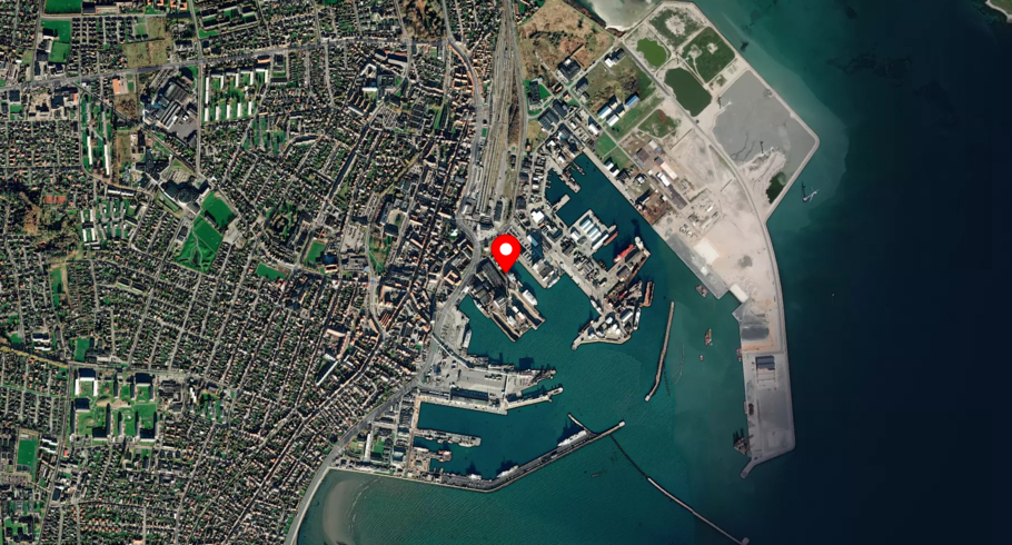 Port image