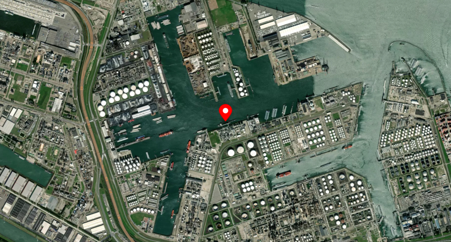 Port image