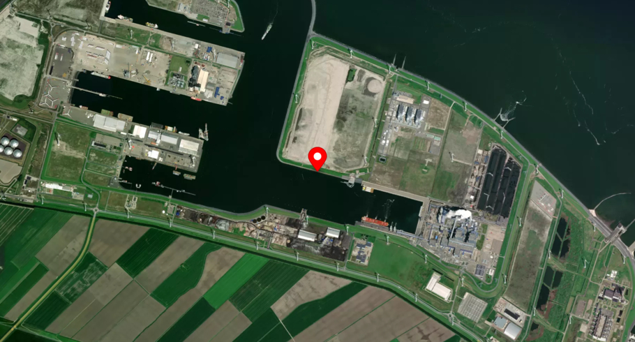 Port image