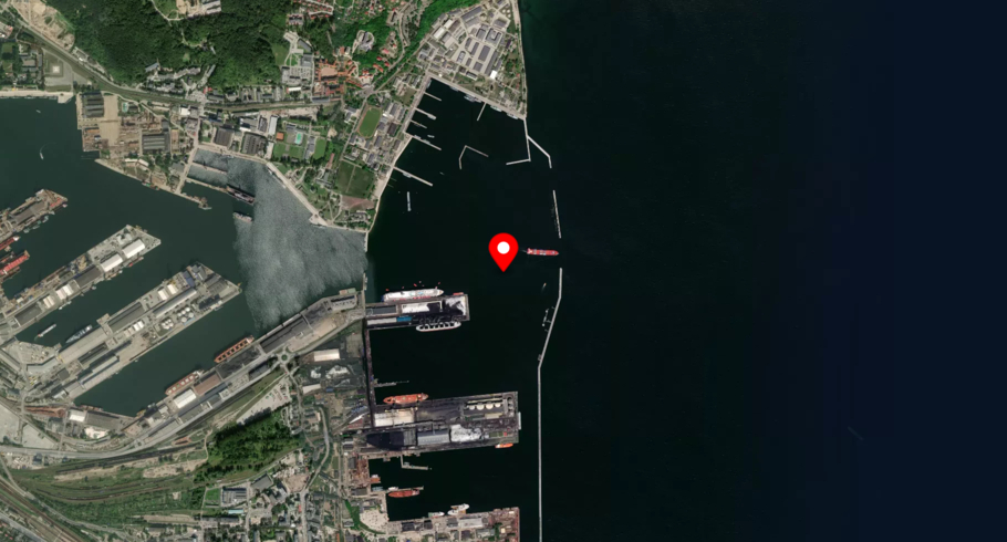 Port image