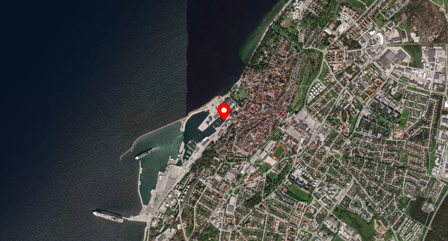 Port image