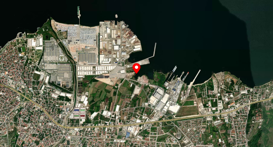 Port image